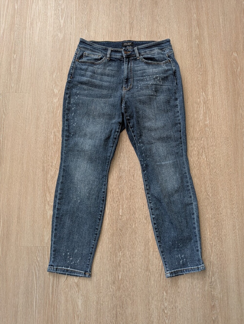 Judy Blue Jeans Women's 14W Boyfriend Fit Bleach Splash